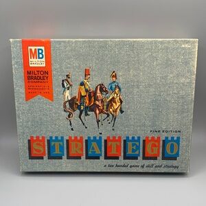 1963 Milton Bradley Company Stratego Game Skill & Strategy EUC